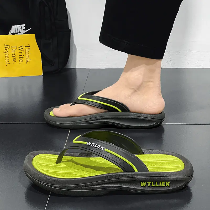 Cool Outdoor Flip-Flops for Men, Summer Beach Shoes with a Soft Feel, Wear-Resistant and Non-Slip, High-End Flip-Flops - Image 4