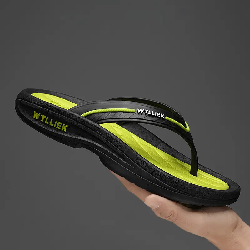 Cool Outdoor Flip-Flops for Men, Summer Beach Shoes with a Soft Feel, Wear-Resistant and Non-Slip, High-End Flip-Flops - Image 6