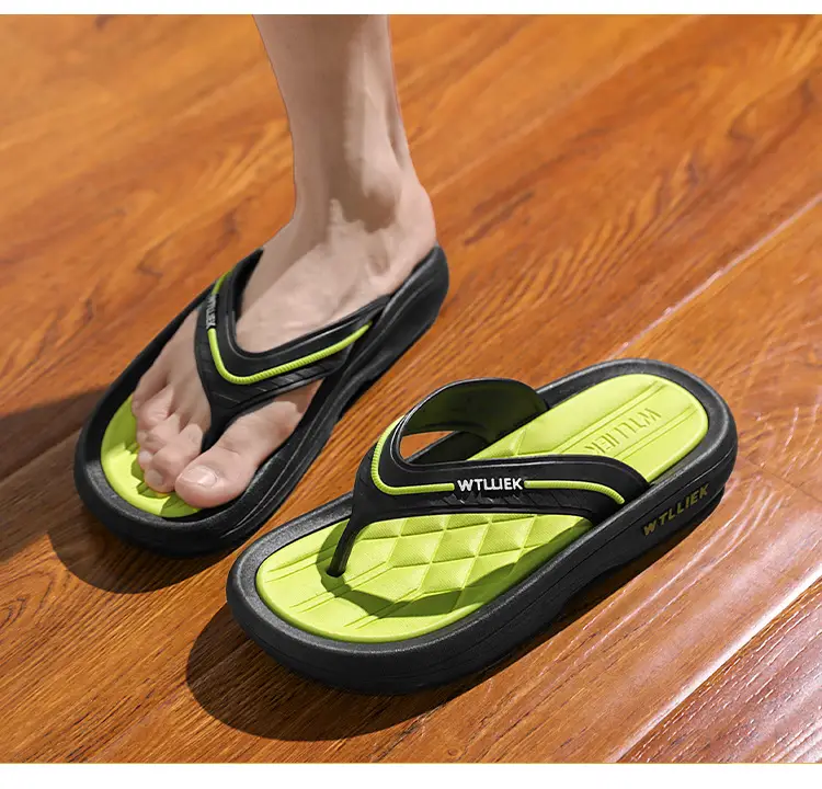 Cool Outdoor Flip-Flops for Men, Summer Beach Shoes with a Soft Feel, Wear-Resistant and Non-Slip, High-End Flip-Flops — feature 16