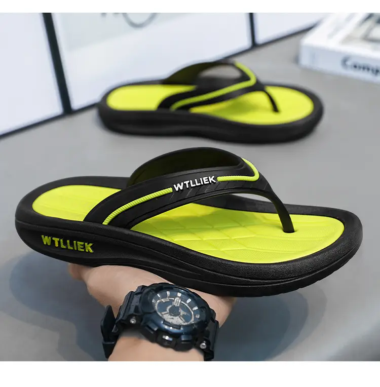Cool Outdoor Flip-Flops for Men, Summer Beach Shoes with a Soft Feel, Wear-Resistant and Non-Slip, High-End Flip-Flops — feature 17
