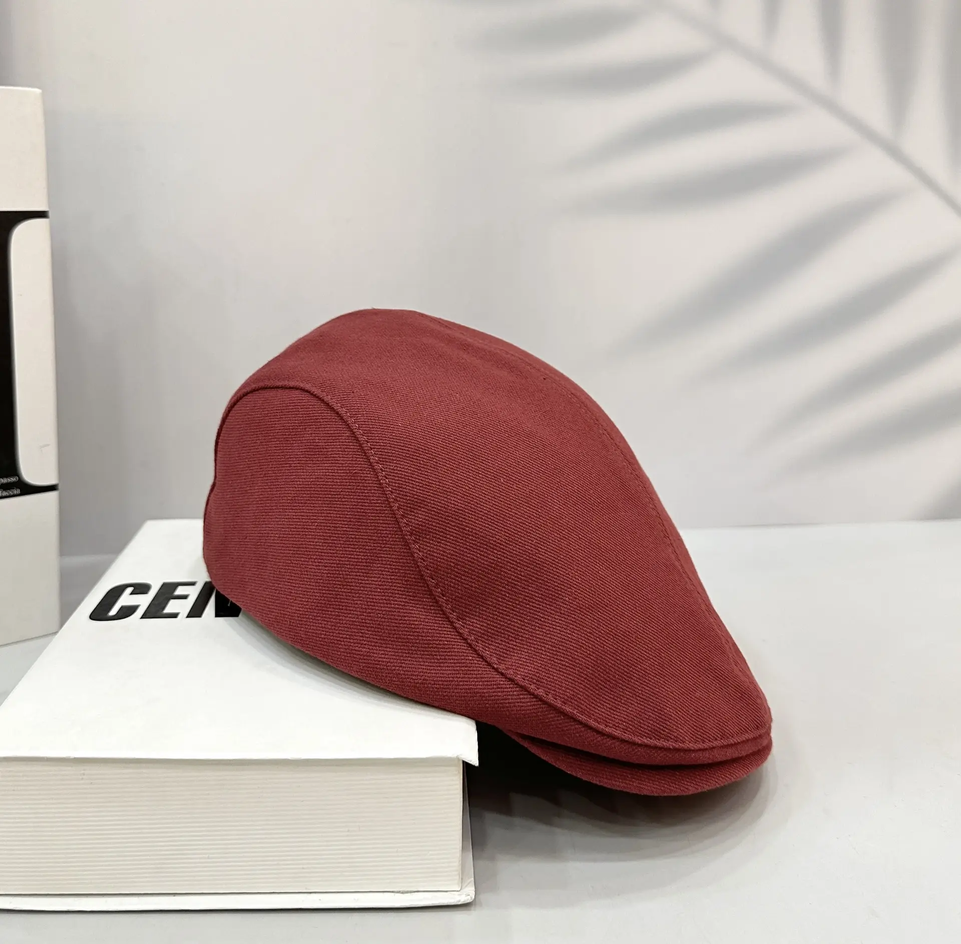 British Style Vintage Newsboy Hat for Men Beige - Image 3
