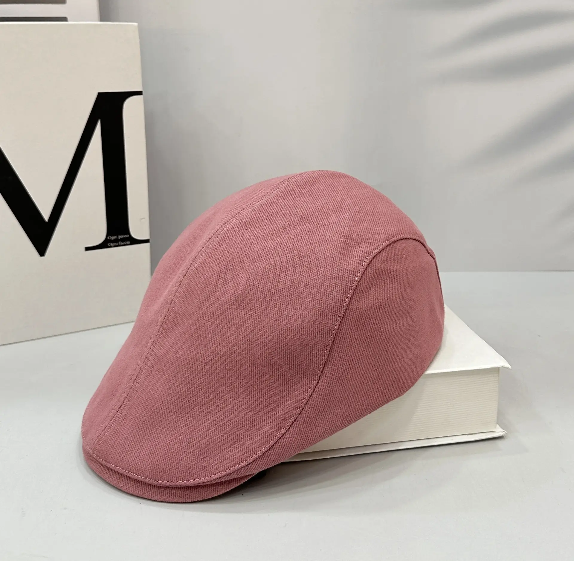 British Style Vintage Newsboy Hat for Men Beige - Image 4