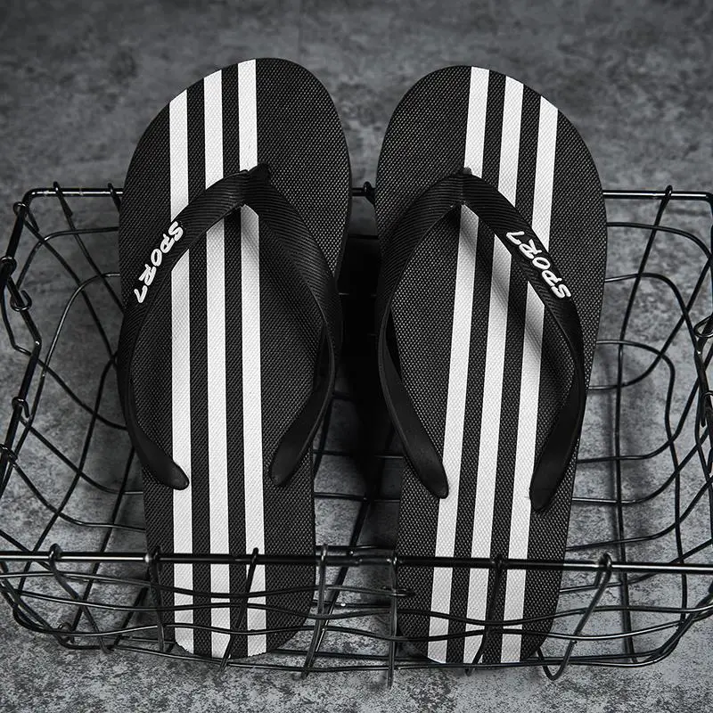 Men's New York Yankees Navy Flip Flops Summer