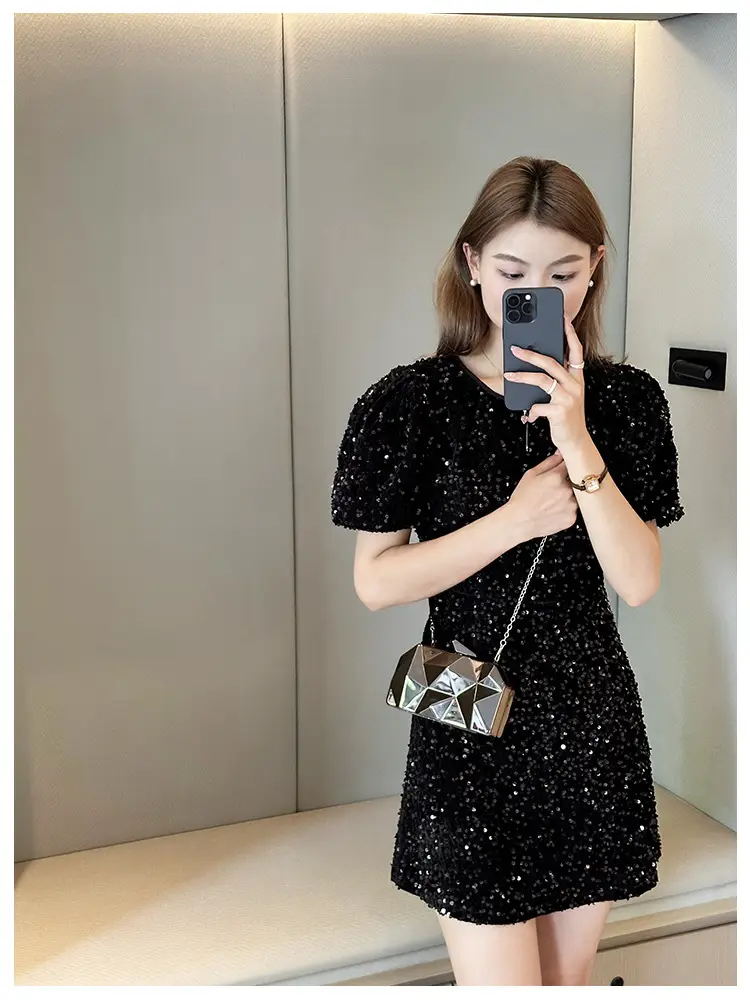 Silver Geometric Mirror Clutch Bag Mini Handbag — feature 10