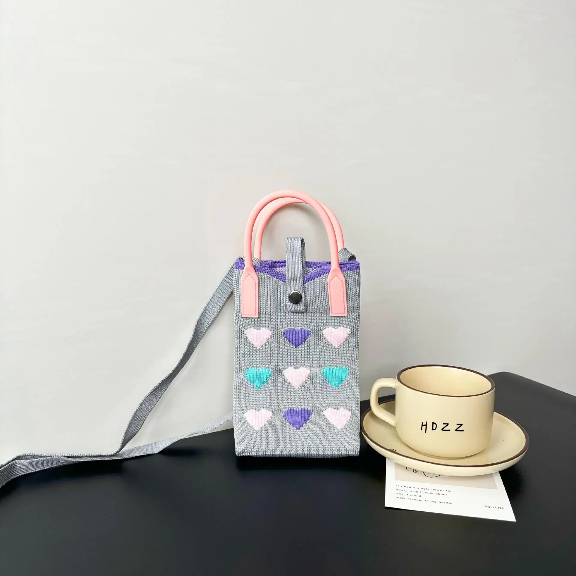 Love-Themed Knitted Phone Bag Korean Style 2024 - Image 11