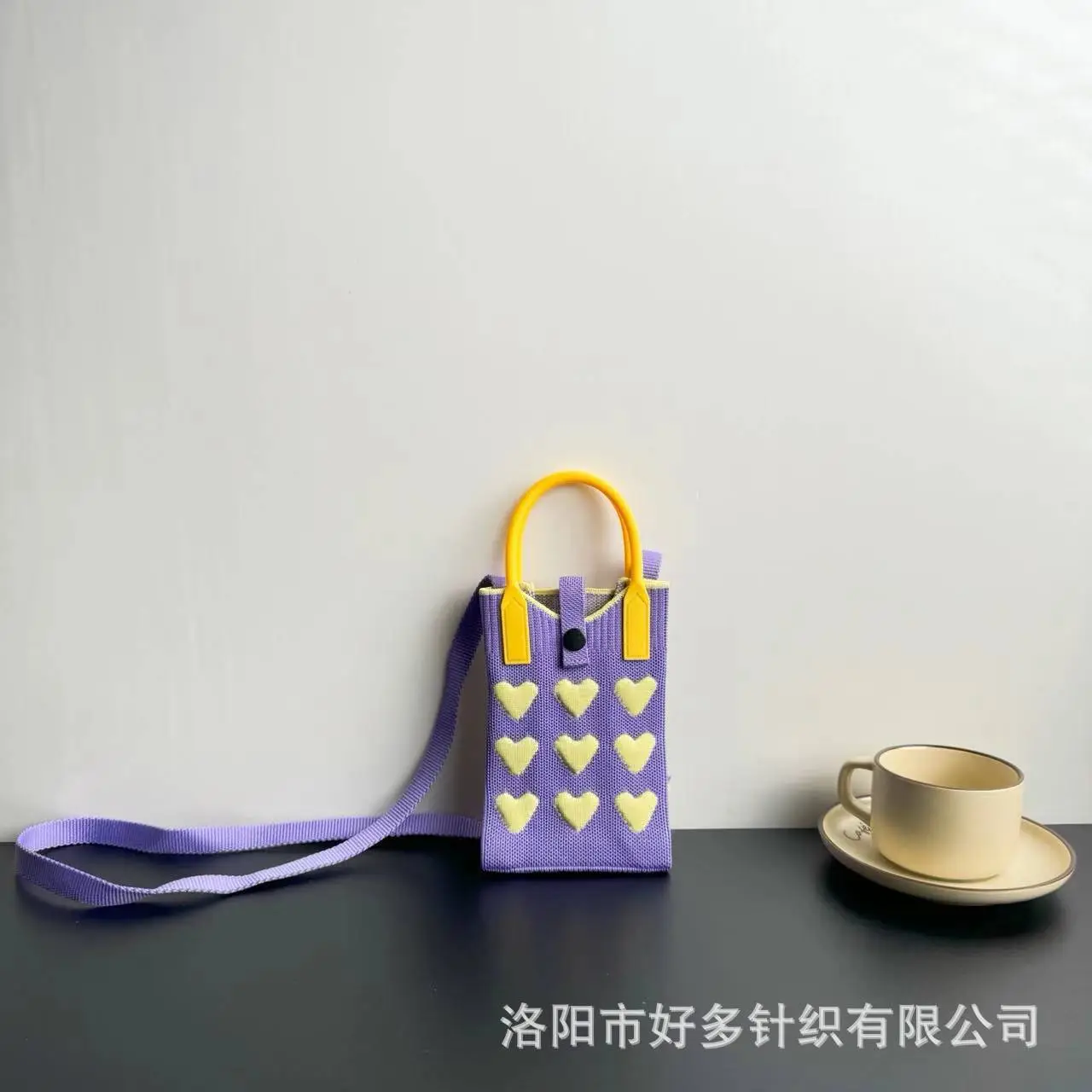 Love-Themed Knitted Phone Bag Korean Style 2024 - Image 32