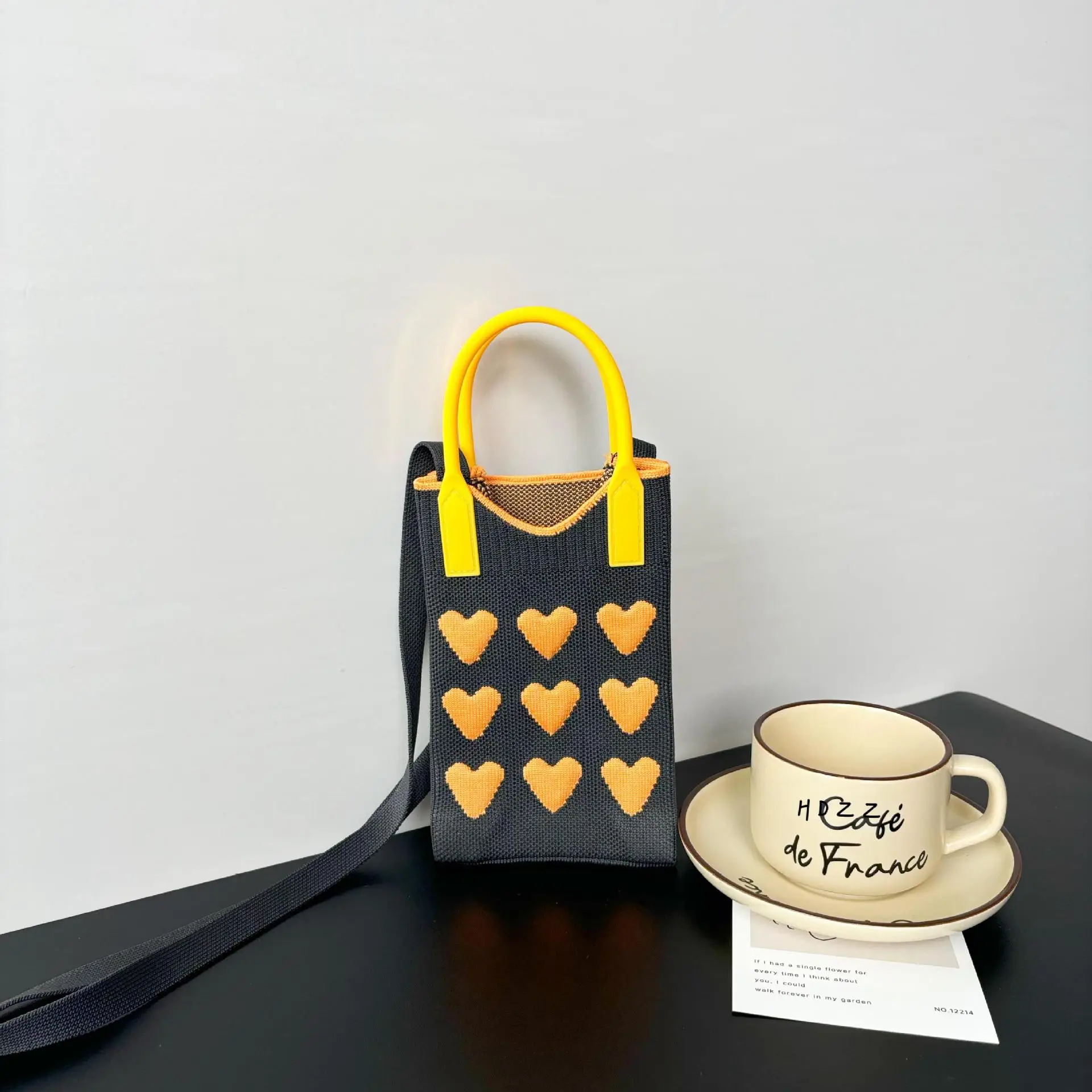 Love-Themed Knitted Phone Bag Korean Style 2024 - Image 5