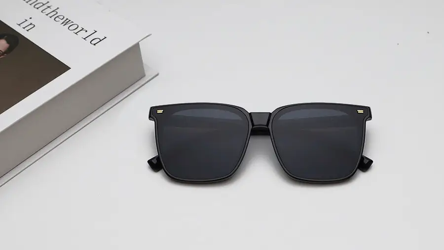 Women Polarizing Sunglasses Anti-Ultraviolet Brown — feature 20