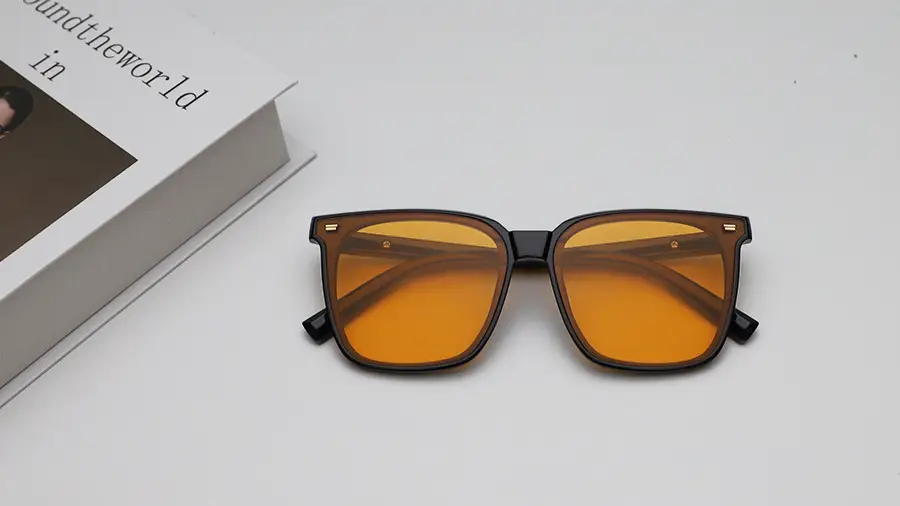 Women Polarizing Sunglasses Anti-Ultraviolet Brown — feature 21