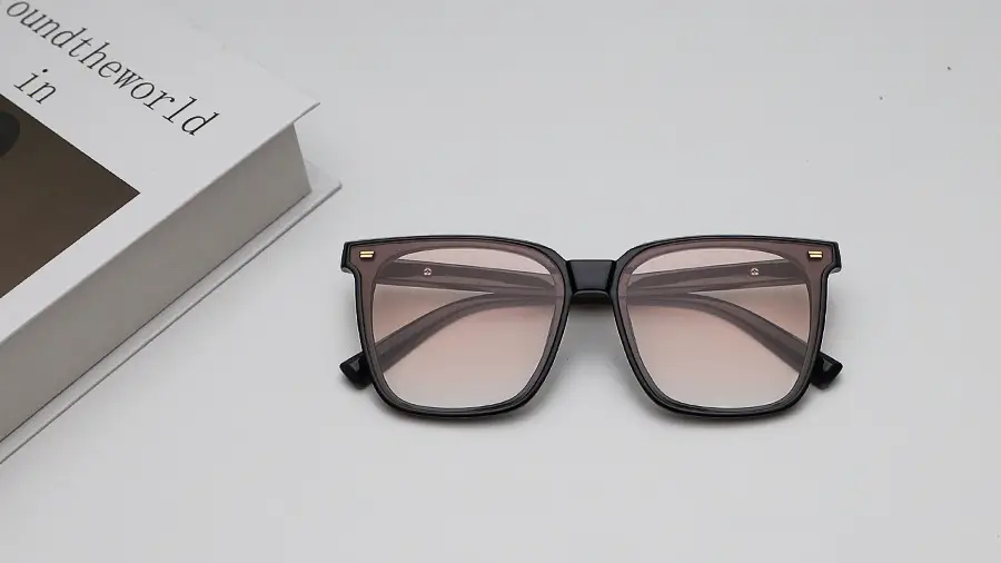 Women Polarizing Sunglasses Anti-Ultraviolet Brown — feature 22