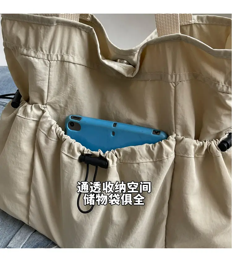 Women Lightweight Large Capacity Shoulder Bag 2026 — feature 12