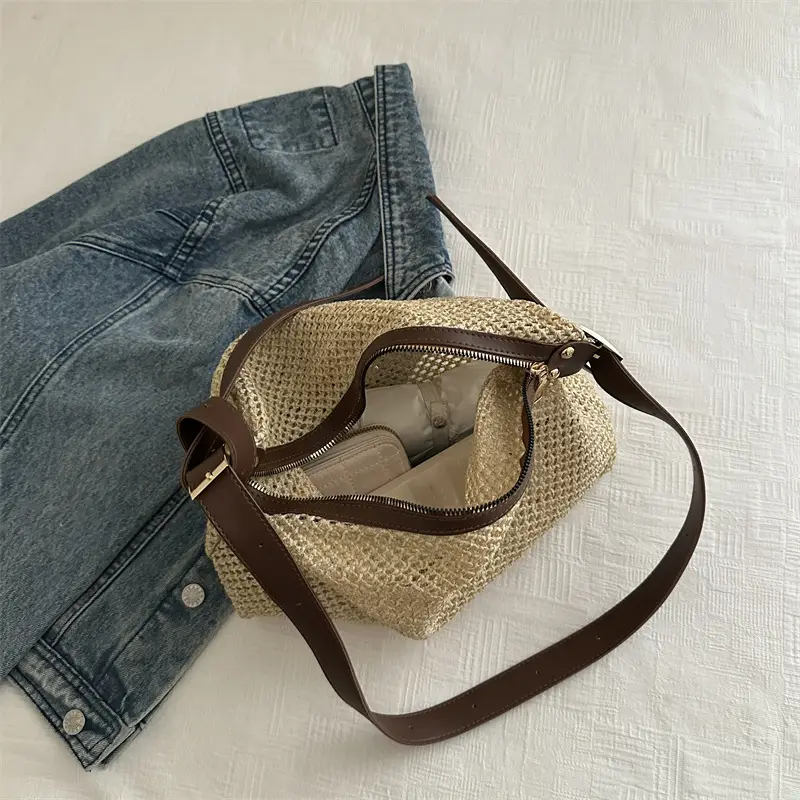 Hand-Woven Straw Shoulder Bag for Women 2026 - Image 6
