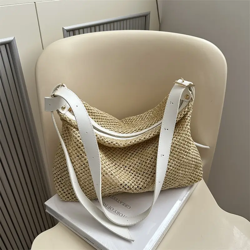 Hand-Woven Straw Shoulder Bag for Women 2026 - Image 7
