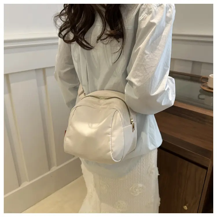Lightweight Canvas Chest Bag for Women 2025 — feature 10