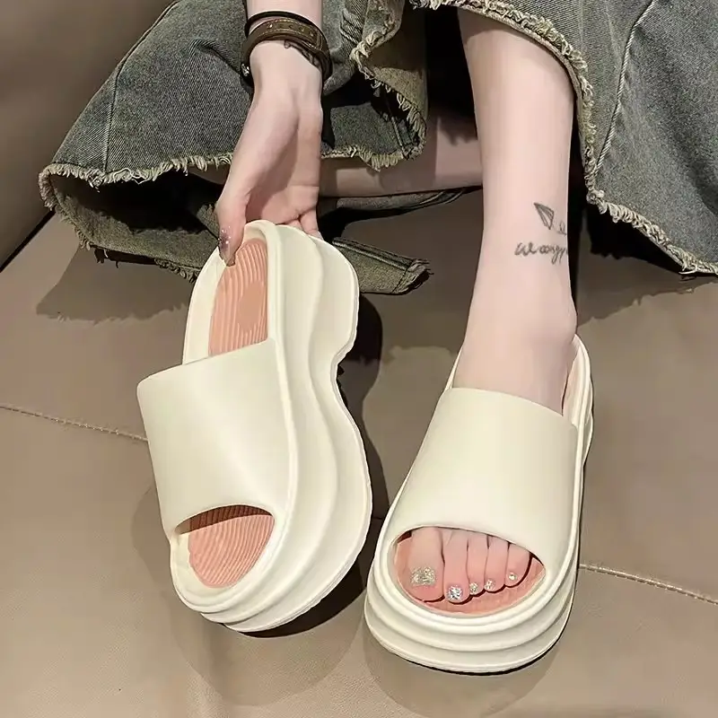 Korean-style 2024 summer new fish mouth muffin thick-soled sandals and slippers soft-soled non-slip beach shoes women's shoes - Image 8