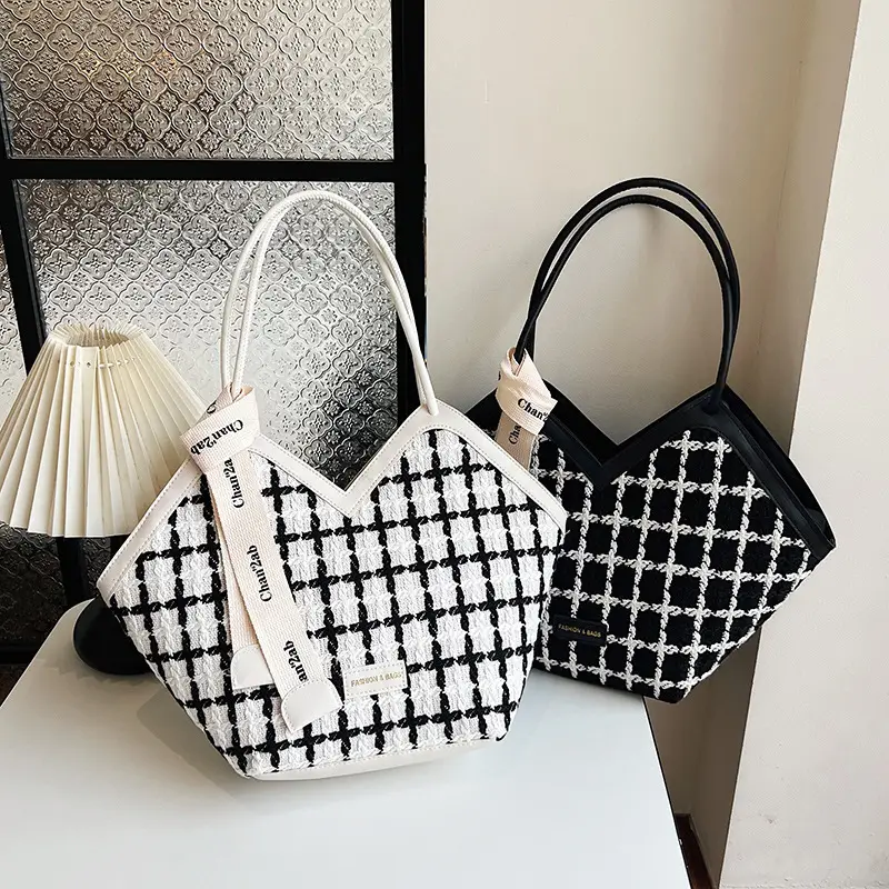 European American Fashion Women's Plaid Silk Tote Bag Large Capacity - Image 3