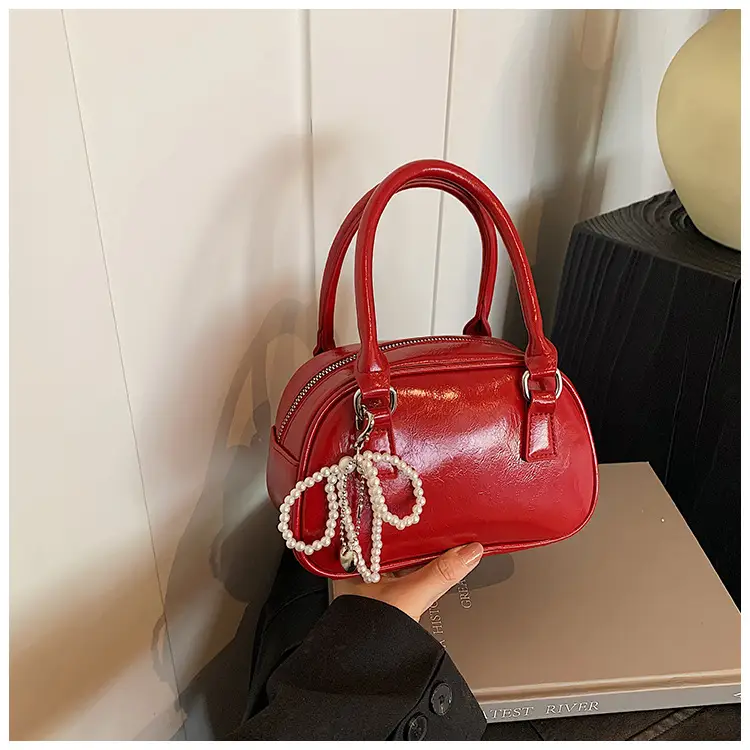 Silver Pearl Tassel Shoulder Bag for Women 2024 — feature 19
