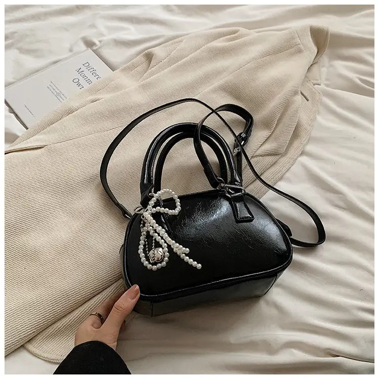 Silver Pearl Tassel Shoulder Bag for Women 2024 — feature 23
