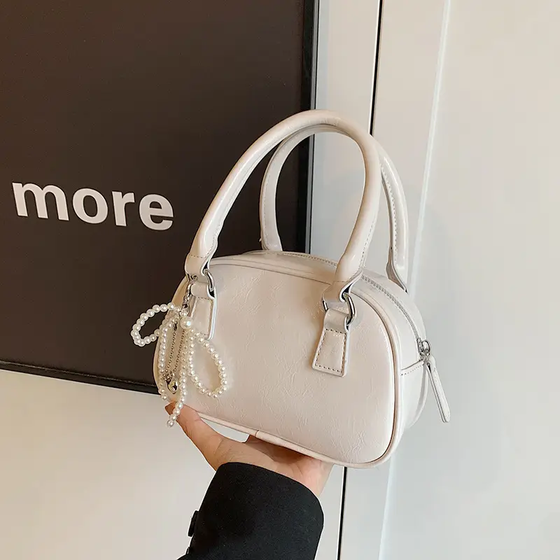 Silver Pearl Tassel Shoulder Bag for Women 2024 - Image 4