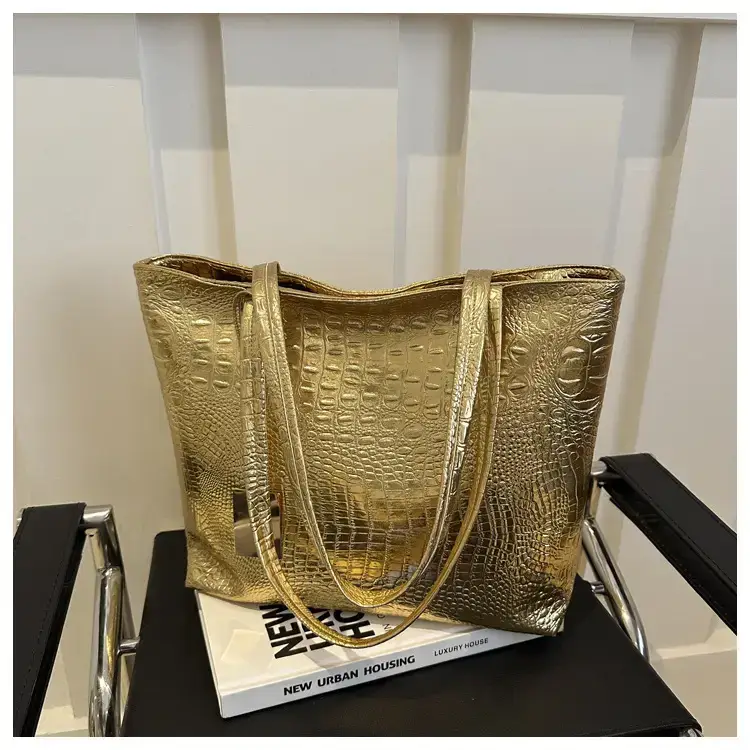 Silver Croc Embroidered Shoulder Bag for Women 2025 — feature 20