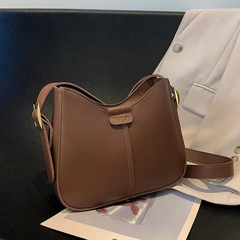 Vintage Black Leather Shoulder Bag for Women 2024 - Image 6