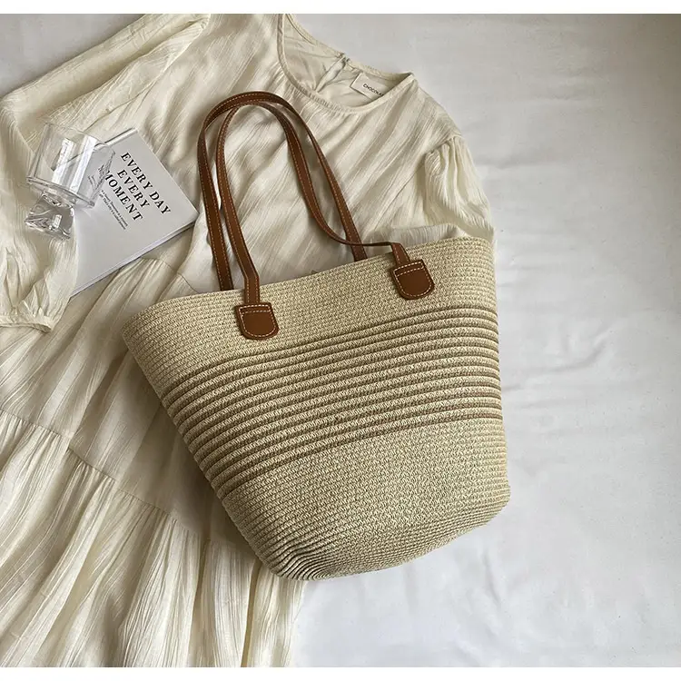 Women's Vintage Vegetable Basket Bag with Straw Stripes - Image 4