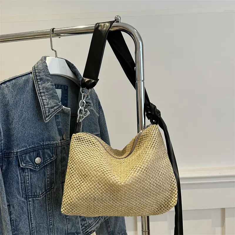 Women Woven Straw Bag Large Capacity Summer 2024 - Image 2