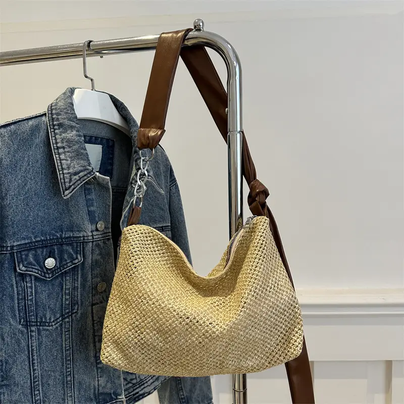 Women Woven Straw Bag Large Capacity Summer 2024 - Image 4