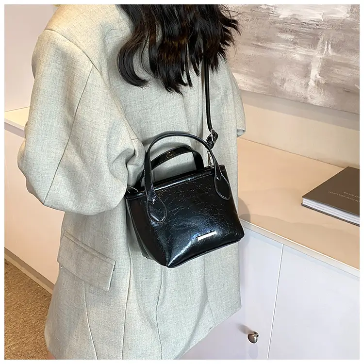 Black Oil Leather Shoulder Crossbody Bag for Women — feature 16