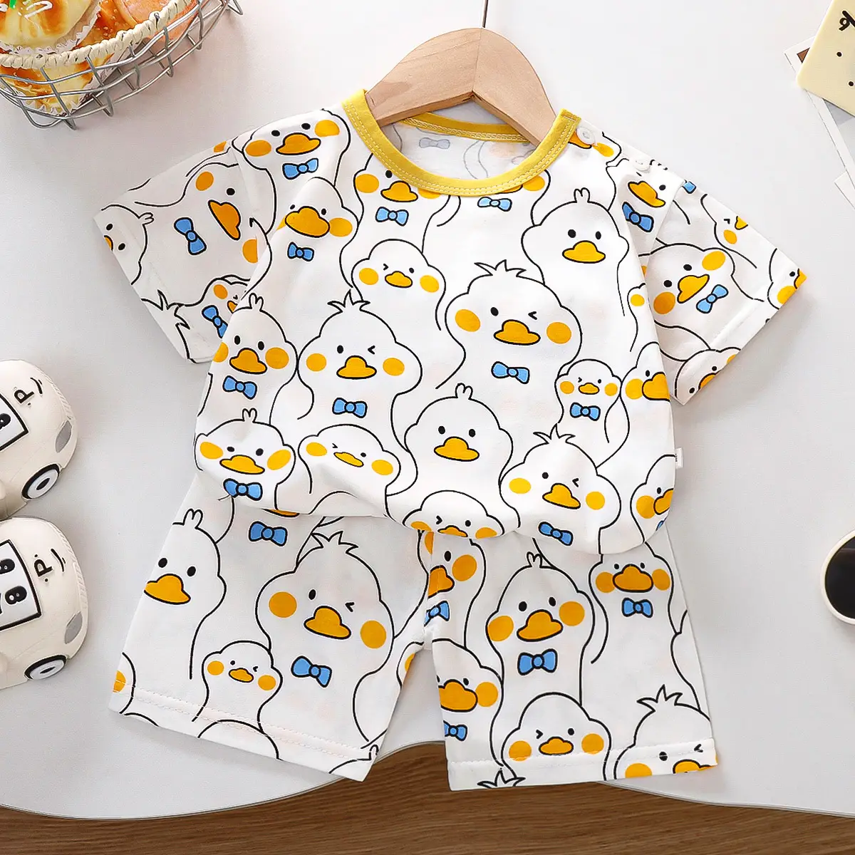Children Cotton Printed T-Shirt Shorts Set Green White - Image 16