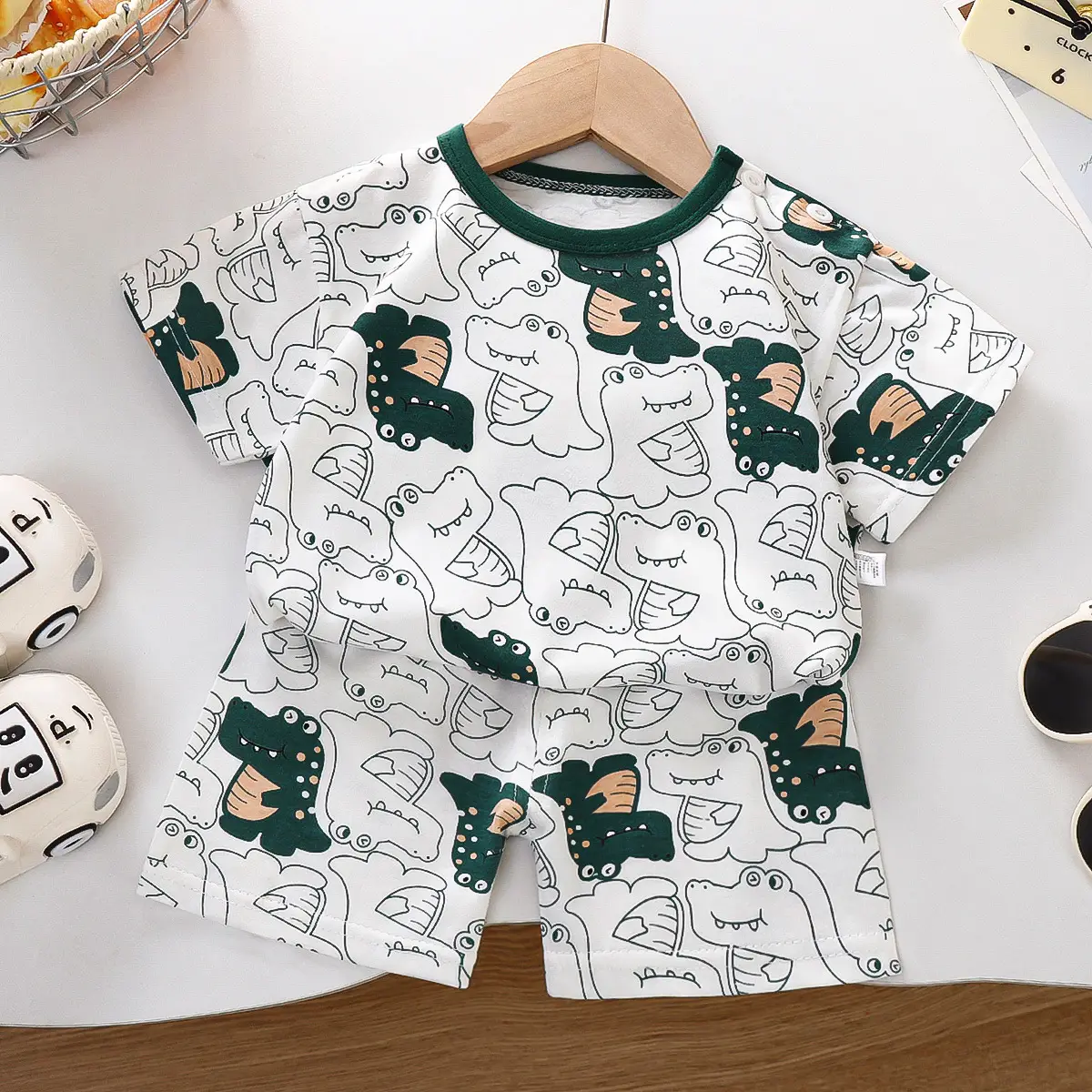 Children Cotton Printed T-Shirt Shorts Set Green White - Image 18