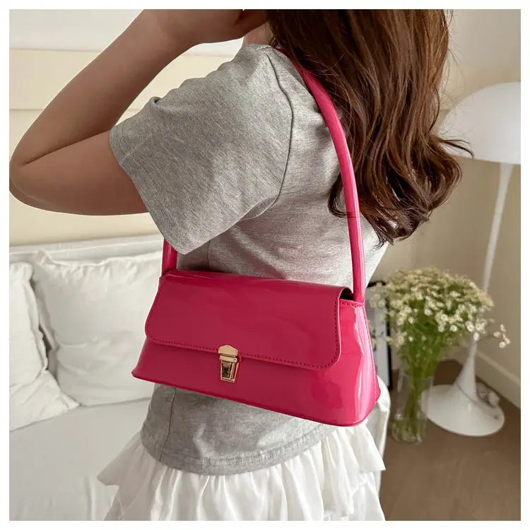 Women's Beige Shoulder Bag with Gold Clasp - Image 6