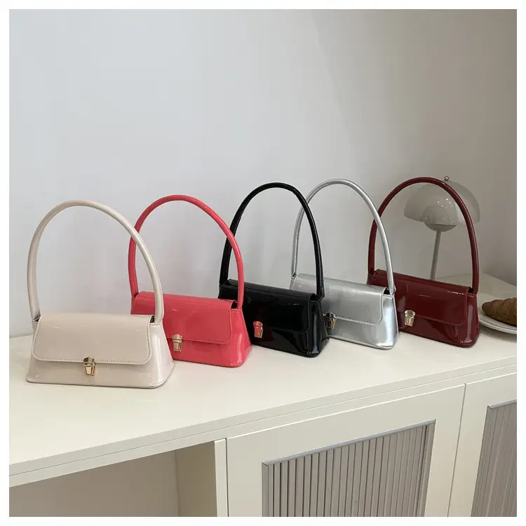 Women's Beige Shoulder Bag with Gold Clasp - Image 4