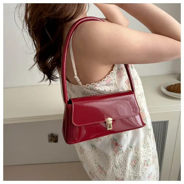 Women's Beige Shoulder Bag with Gold Clasp — feature 14