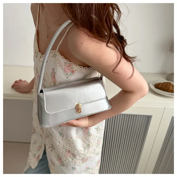 Women's Beige Shoulder Bag with Gold Clasp — feature 18
