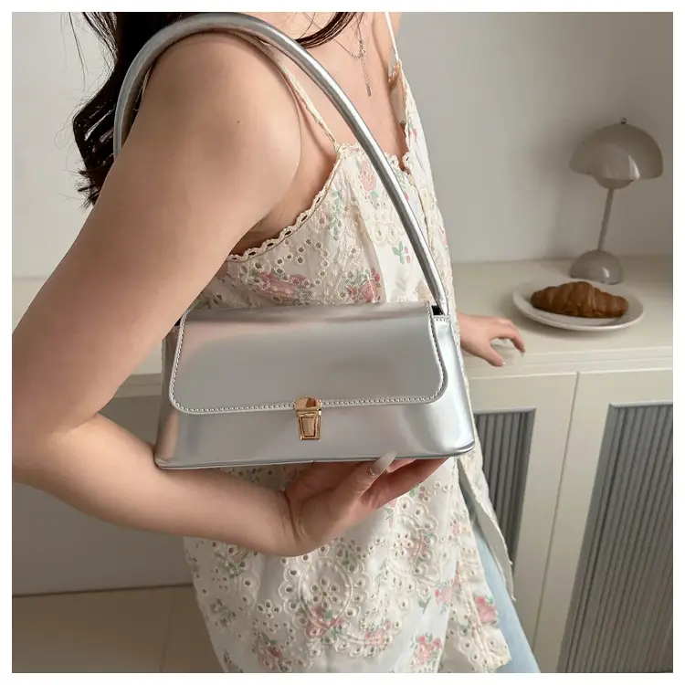 Women's Beige Shoulder Bag with Gold Clasp — feature 19