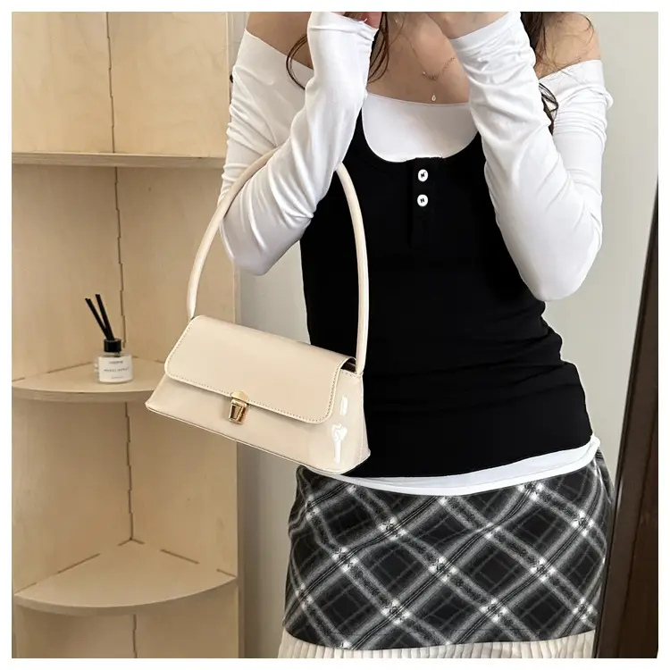 Women's Beige Shoulder Bag with Gold Clasp — feature 20