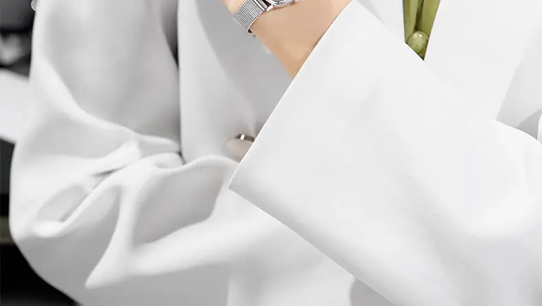 Retro Exquisite Watch for Female Students, Compact, Simple, Accessible Luxury Ins Niche Pointer Type Oval Women's Watch — feature 21