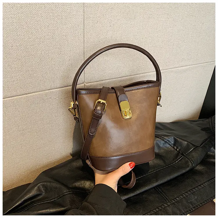 Korean Style Crossbody Bag Brown Leather 2024 — feature 17