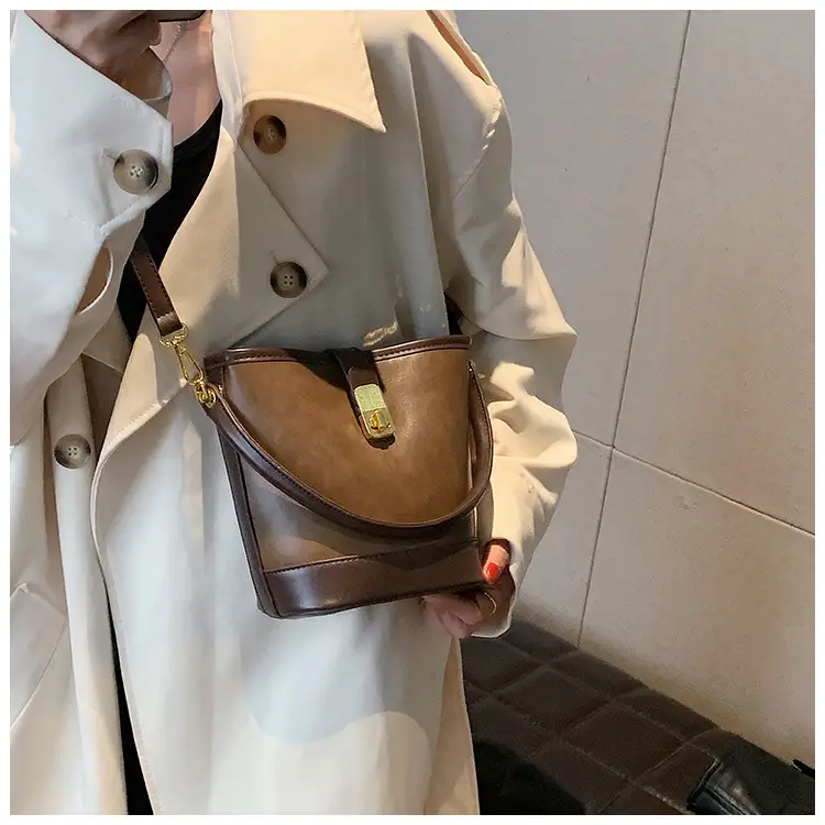 Korean Style Crossbody Bag Brown Leather 2024 — feature 21