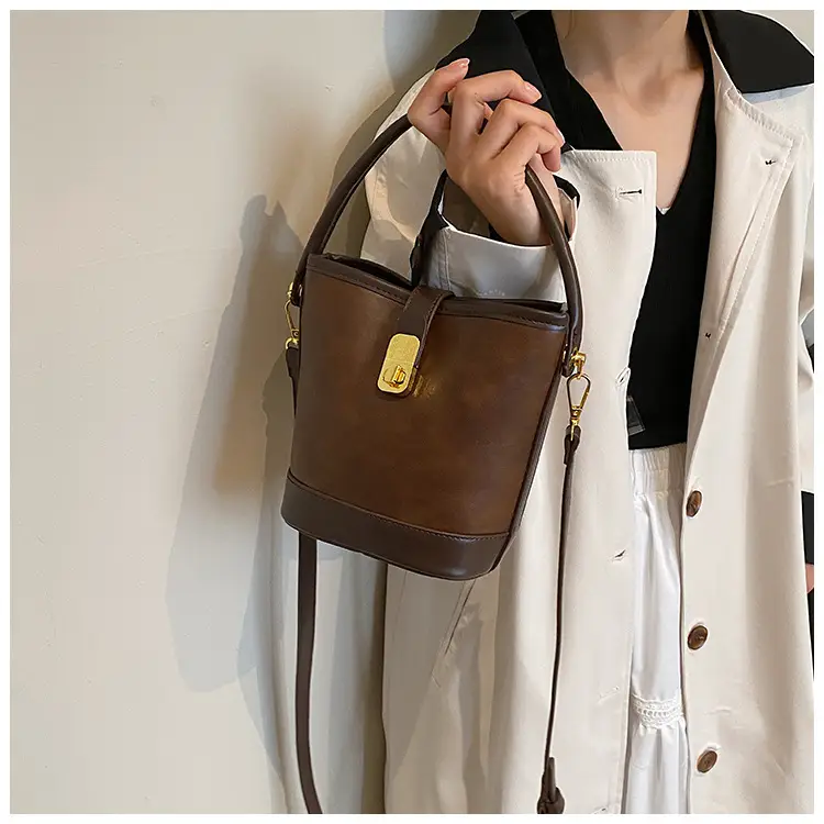 Korean Style Crossbody Bag Brown Leather 2024 — feature 35