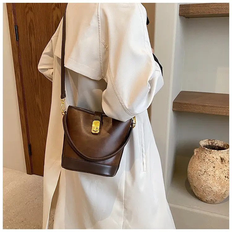 Korean Style Crossbody Bag Brown Leather 2024 — feature 37