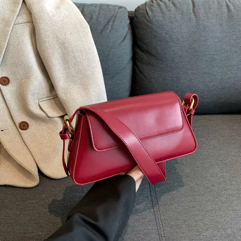 Pink Square Shoulder Bag for Women - Image 3