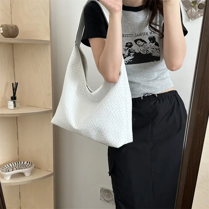 Women's White Woven Shoulder Bag 2024 New Style - Image 8