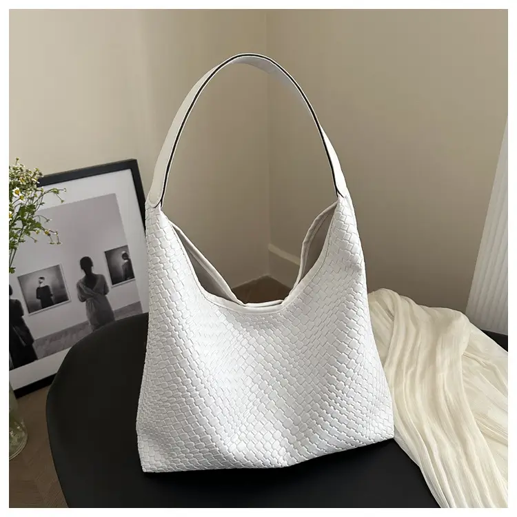 Women's White Woven Shoulder Bag 2024 New Style — feature 8
