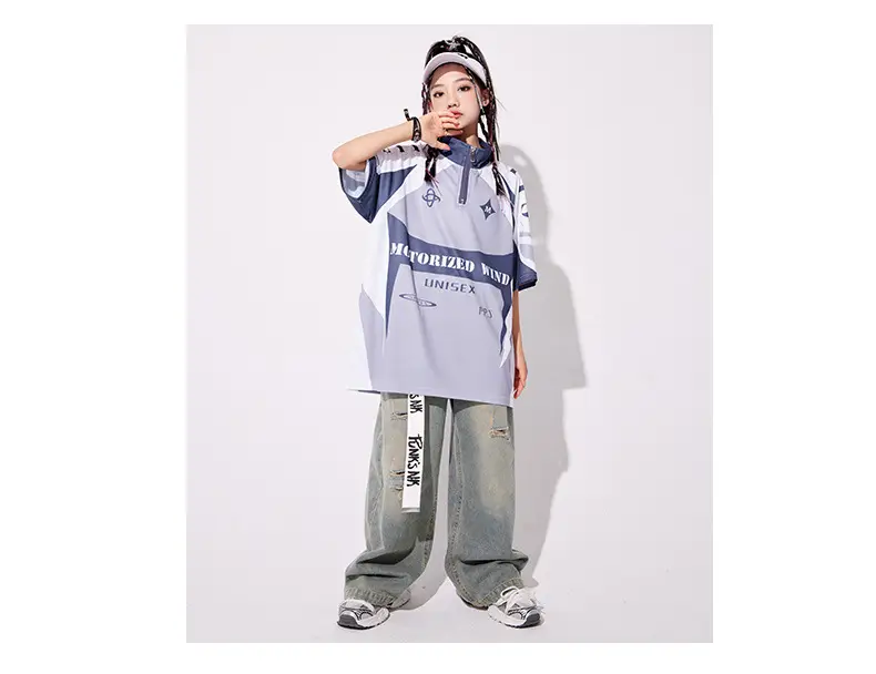 Boys Hip-hop Cool Loose T-Shirt Jeans Set — feature 8