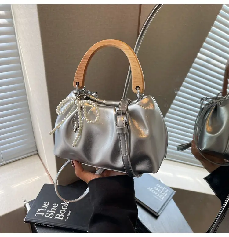 Red Rhinestone Bow Shoulder Bag for Women — feature 17