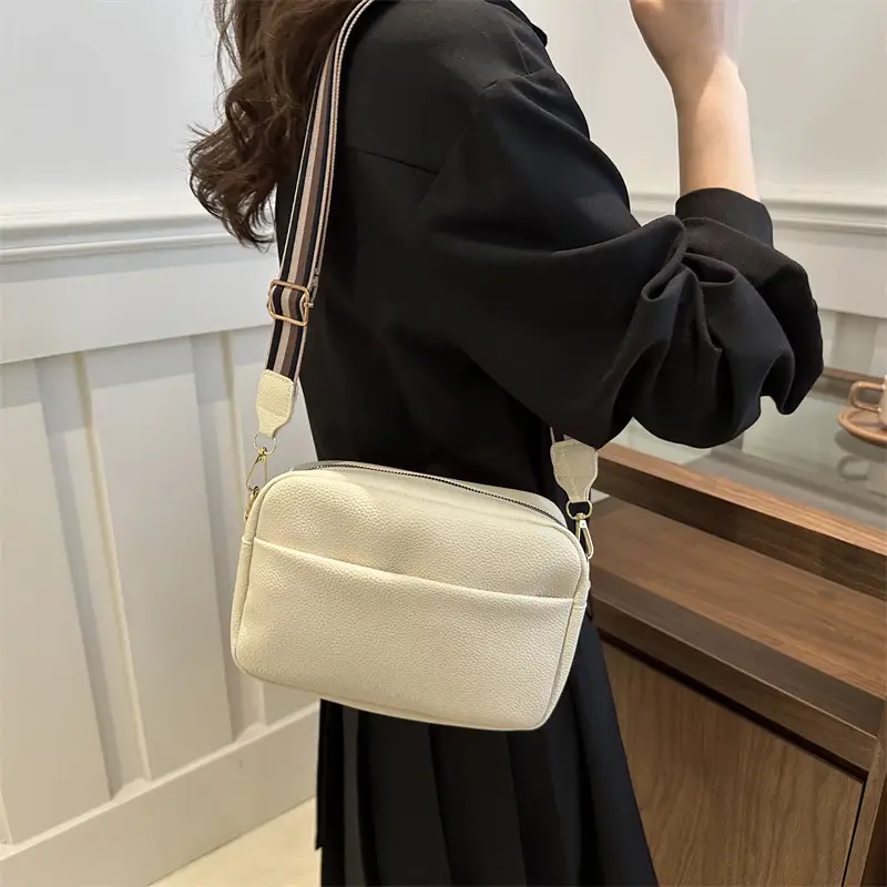 Women's New Fashion Retro Textured Crossbody Bag Beige - Image 6