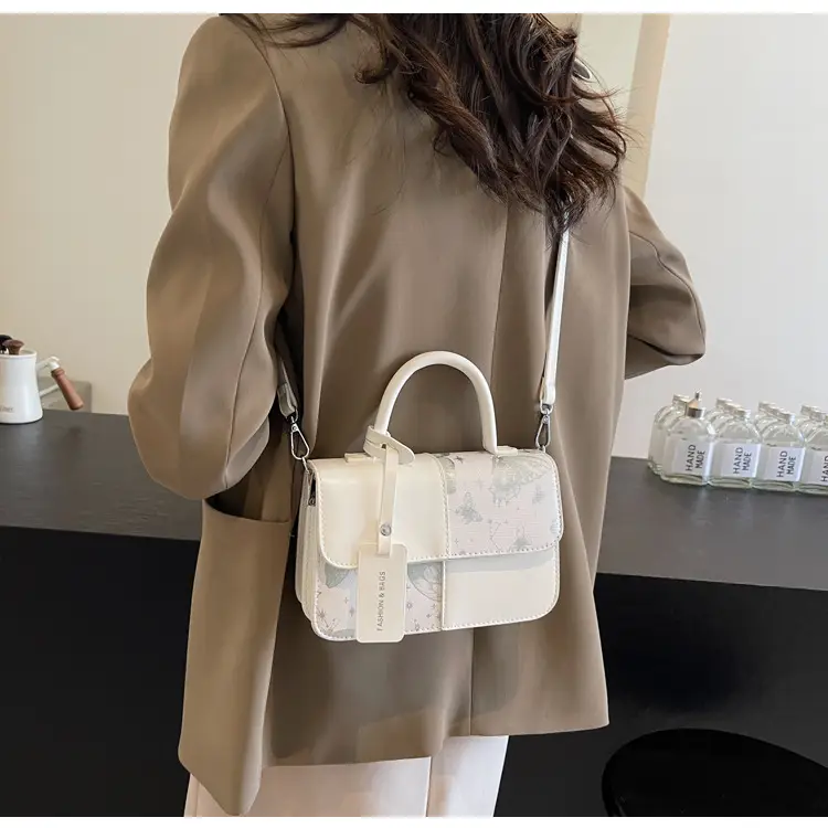Textured Printed Shoulder Bag Women's 2024 New Fashion — feature 31