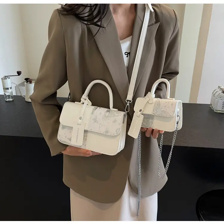 Textured Printed Shoulder Bag Women's 2024 New Fashion — feature 34